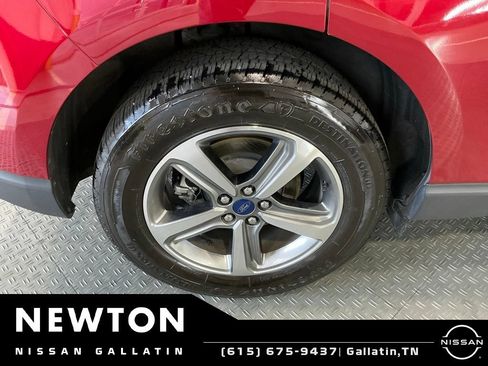 Used 2019 Ford Edge SEL w/ Equipment Group 201A AWD/4WD image 49
