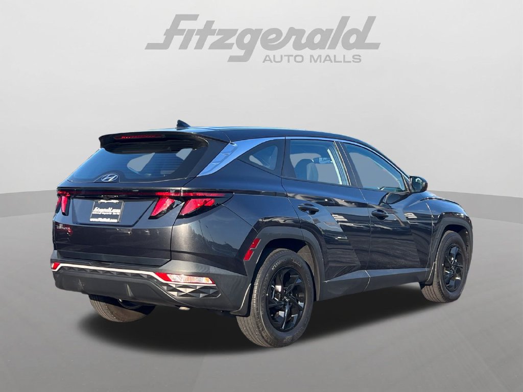 Used 2023 Hyundai Tucson SE FWD image 6
