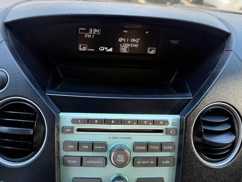 Used 2009 Honda Pilot EX-L image 17
