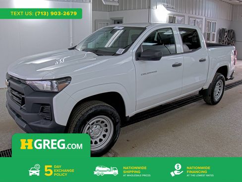 Used 2024 Chevrolet Colorado W/T image 1