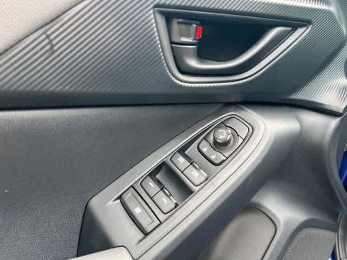 Certified 2024 Subaru Crosstrek 2.0i Premium image 14