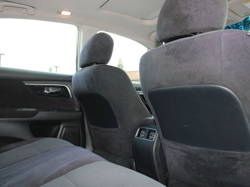 Used 2013 Nissan Altima 2.5 SV w/ 2.5SV Convenience Pkg image 17