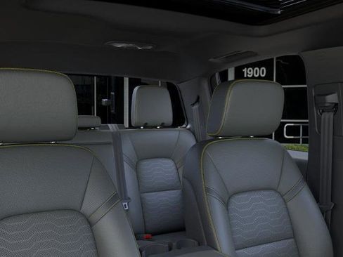 New 2026 Chevrolet Colorado ZR2 image 24