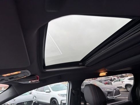 Certified 2023 Toyota Sienna XSE w/ XSE Plus Package image 5