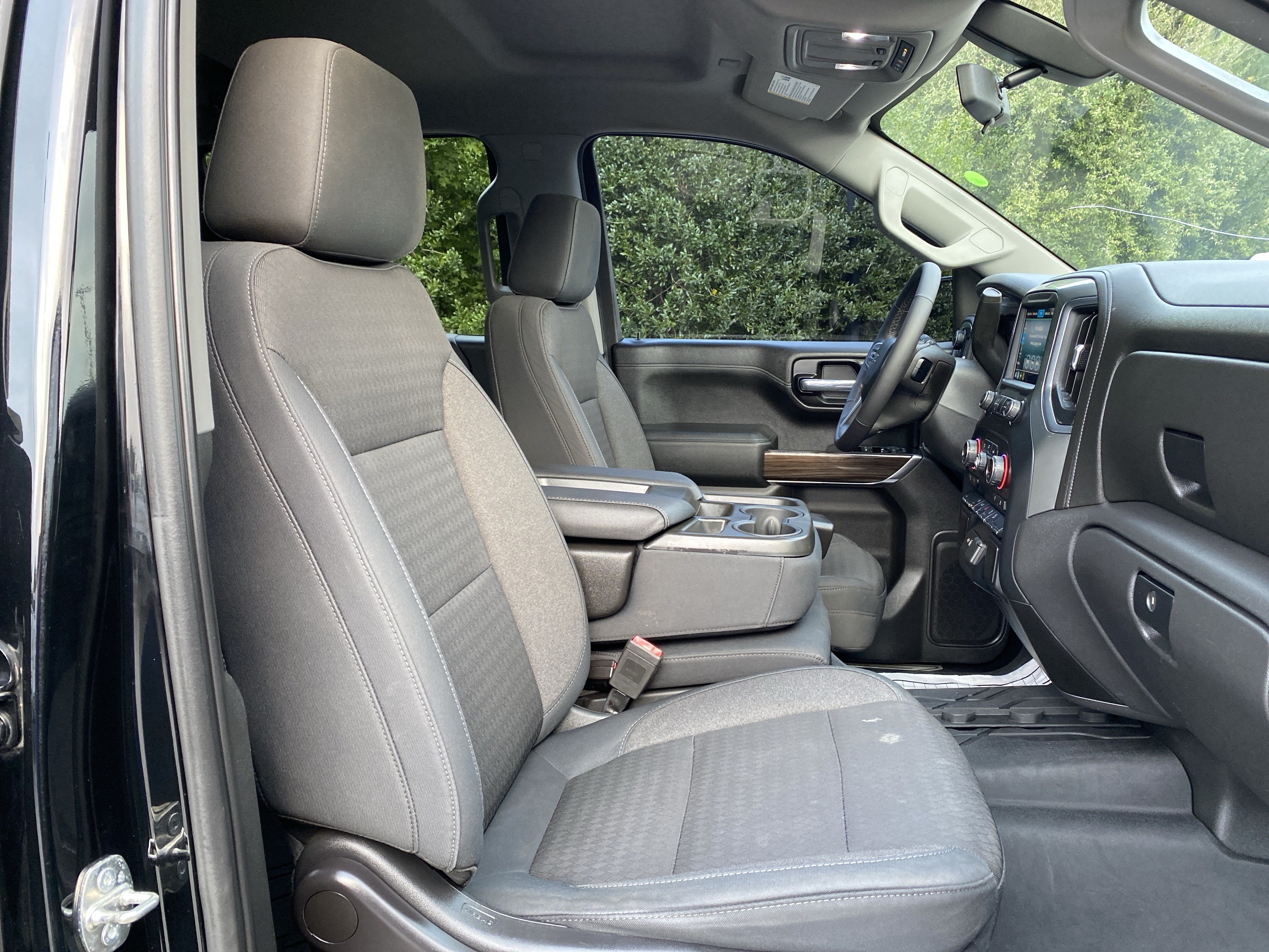 Used 2019 Chevrolet Silverado 1500 RST AWD/4WD image 33