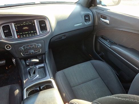 Used 2017 Dodge Charger R/T Scat Pack image 16