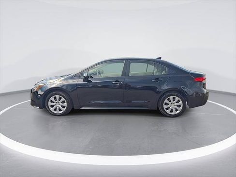 Used 2026 Toyota Corolla LE FWD image 6