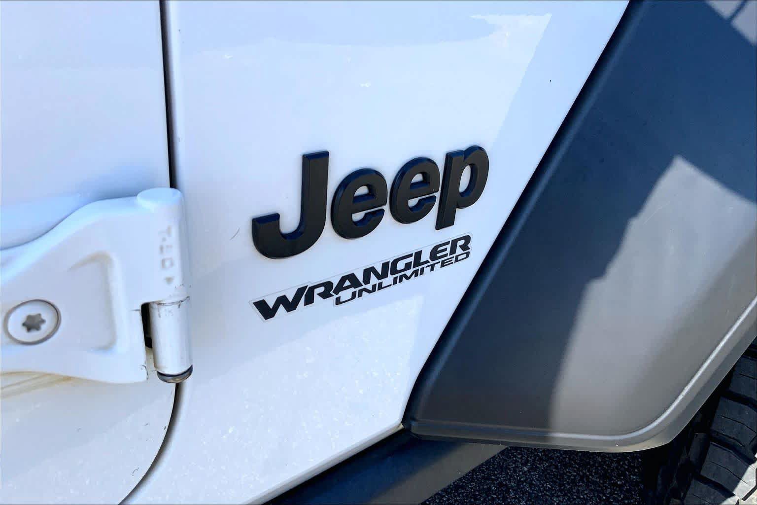 Used 2020 Jeep Wrangler Unlimited Sport AWD/4WD image 30