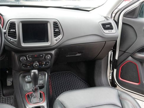 Used 2019 Jeep Compass Trailhawk w/ Leather Interior Group image 23