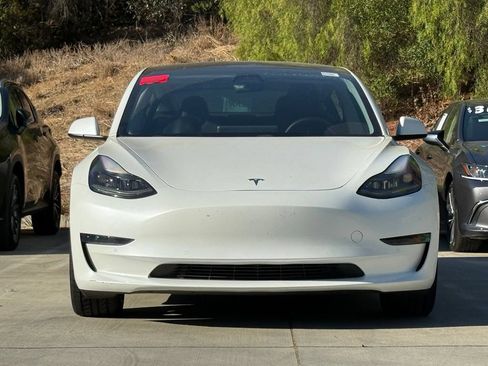 Used 2021 Tesla Model 3 Standard Range Plus RWD image 5