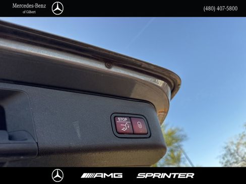 Used 2018 Mercedes-Benz GLE 350 4MATIC image 8