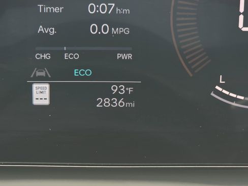 Used 2025 Hyundai Tucson Blue AWD/4WD image 26
