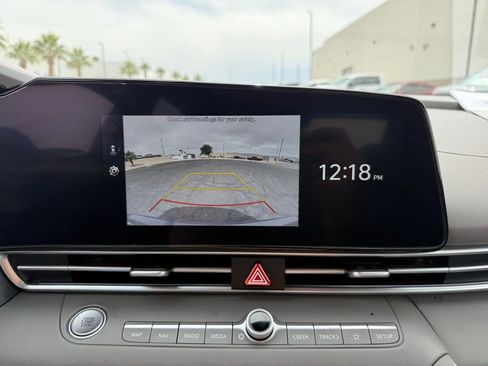 Used 2024 Hyundai Elantra SEL FWD image 26
