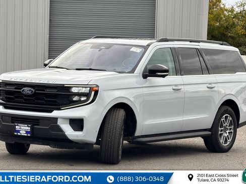Used 2025 Ford Expedition Max Active image 10