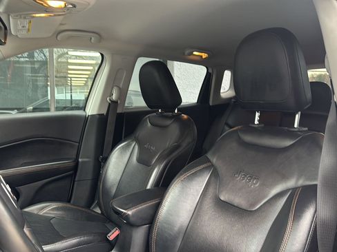 Used 2018 Jeep Compass Limited image 14