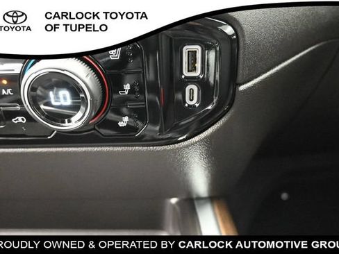 Used 2025 Chevrolet Silverado 2500 High Country w/ High Country Premium Package AWD/4WD image 16