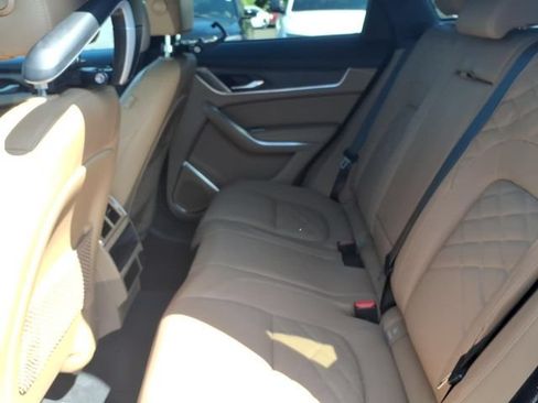 Used 2022 Jaguar F-PACE S AWD/4WD image 16