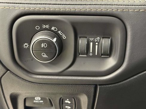 New 2026 RAM 1500 Tungsten w/ Towing Technology Group AWD/4WD image 19