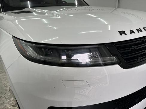 Used 2023 Land Rover Range Rover Sport SE AWD/4WD image 10