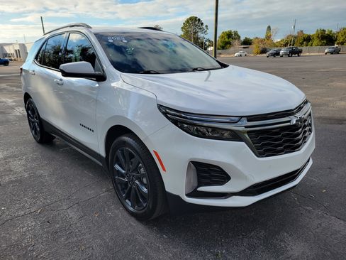Certified 2023 Chevrolet Equinox RS w/ LPO, Cargo Package image 3