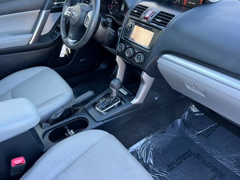 Used 2015 Subaru Forester 2.5i Touring w/ Eyesight & Navigation System AWD/4WD image 16