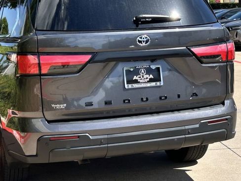 Used 2023 Toyota Sequoia SR5 w/ SR5 Premium Package AWD/4WD image 6