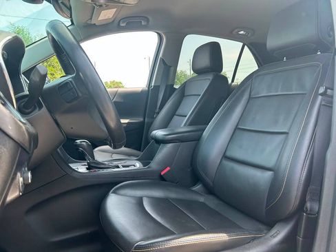 Used 2018 Chevrolet Equinox Premier w/ LPO, Cargo Package AWD/4WD image 11