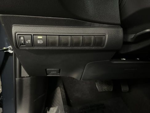 Used 2026 Toyota Corolla SE image 35