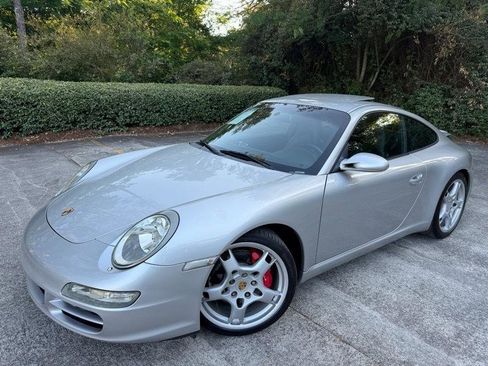 Used 2005 Porsche 911 Carrera S RWD image 3