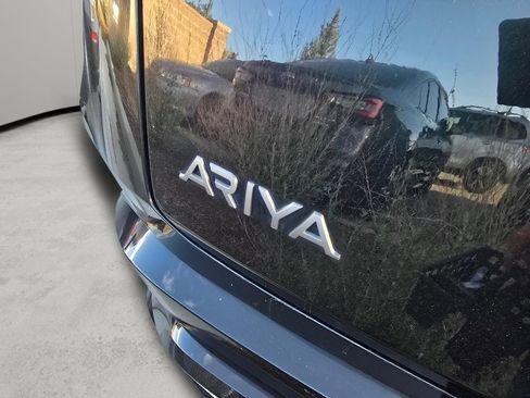 Used 2024 Nissan Ariya AWD image 16