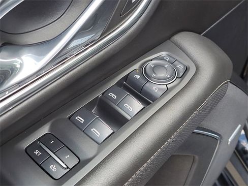 Used 2024 Chevrolet Tahoe Premier image 20