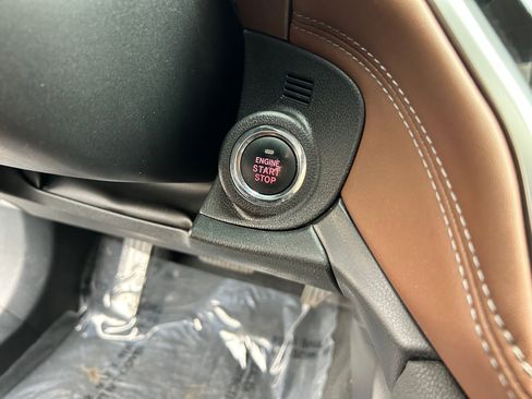 Used 2021 Subaru Outback Touring XT image 17