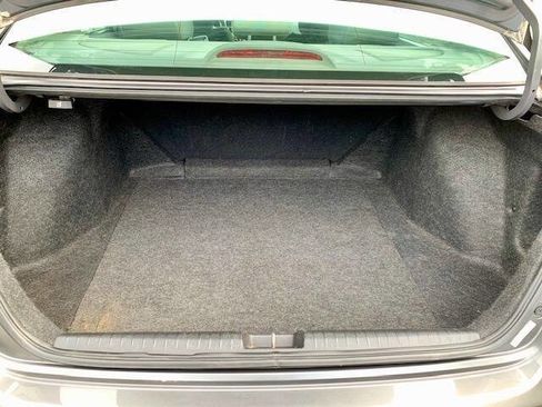 Used 2011 Honda Civic DX-VP image 16