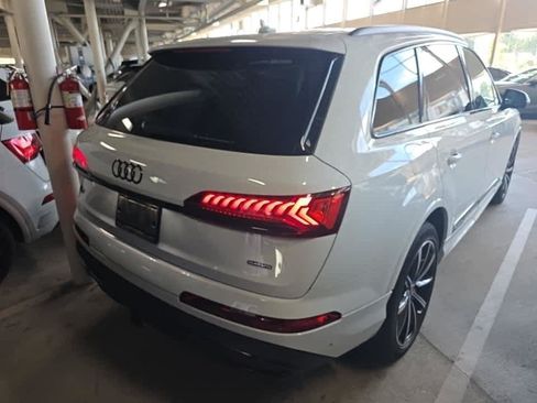 Used 2023 Audi Q7 3.0T Premium Plus w/ Premium Plus Package AWD/4WD image 5