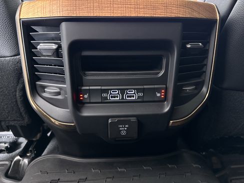 Used 2024 RAM 2500 Limited w/ Safety Group image 22