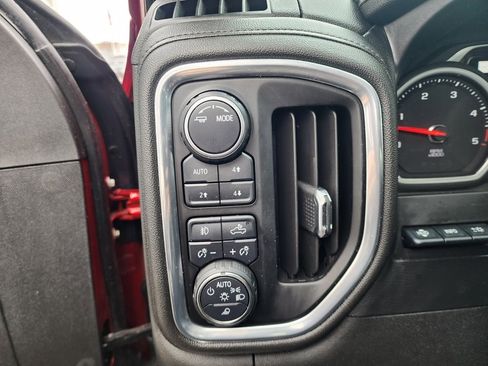 Used 2021 Chevrolet Silverado 2500 High Country w/ Z71 Off-Road Package image 33