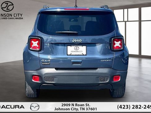 Used 2020 Jeep Renegade Sport w/ Sport Appearance Group AWD/4WD image 4