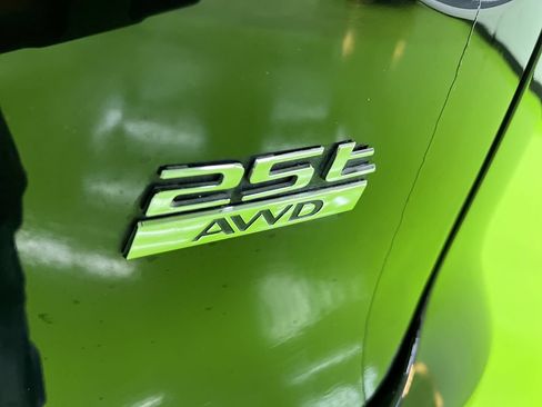Used 2020 Jaguar F-PACE Premium AWD/4WD image 14