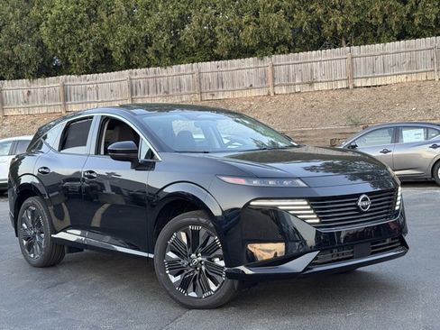 New 2025 Nissan Murano Platinum image 2