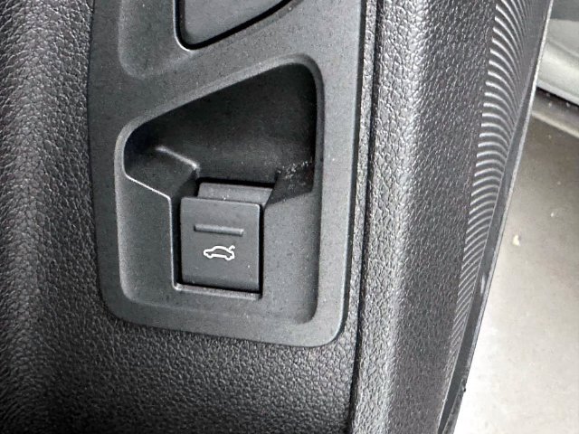 Used 2023 Audi Q3 2.0T Premium w/ Convenience Package AWD/4WD image 19