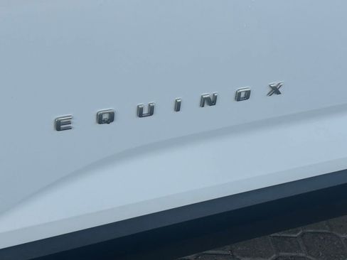 Used 2025 Chevrolet Equinox LT image 15