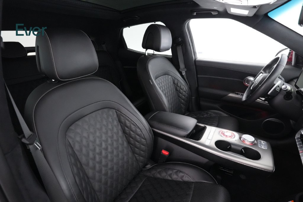 Used 2023 Genesis GV60 Performance AWD/4WD image 23
