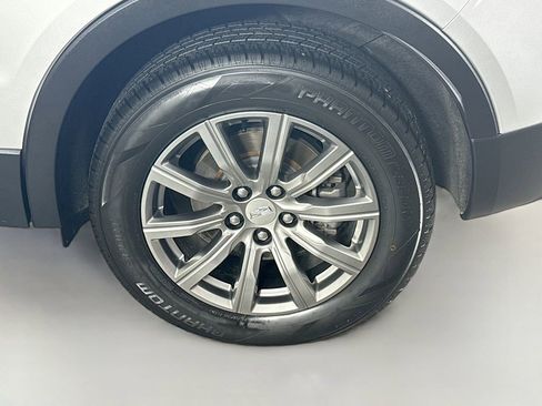 Used 2020 Cadillac XT4 Premium Luxury image 20