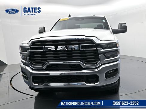 Used 2025 RAM 2500 Big Horn image 3