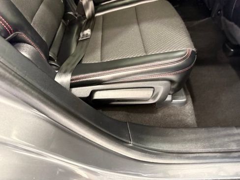 Used 2025 Ford Escape ST-Line Select AWD/4WD image 28