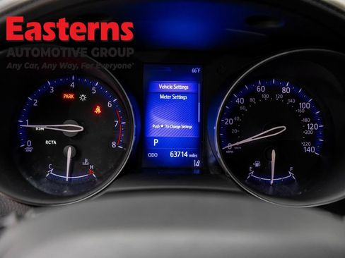 Used 2018 Toyota C-HR XLE FWD image 18