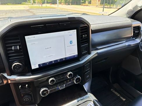 Used 2022 Ford F150 Lariat AWD/4WD image 34