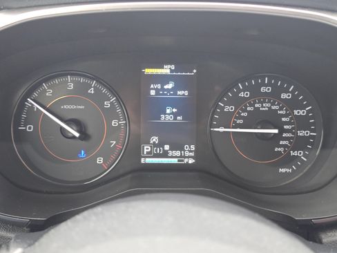 Used 2021 Subaru Crosstrek 2.0i Premium AWD/4WD image 25