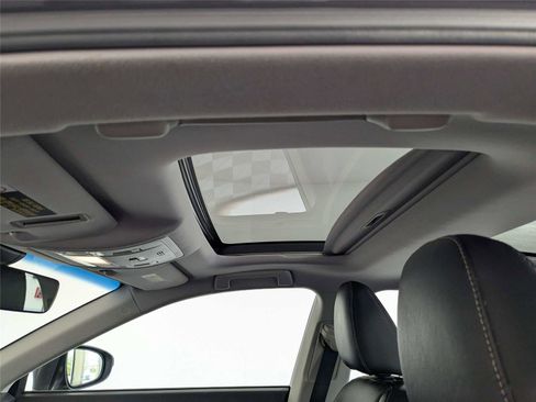 Used 2016 Lexus ES 350 w/ Luxury Package w/Wood Trim image 12