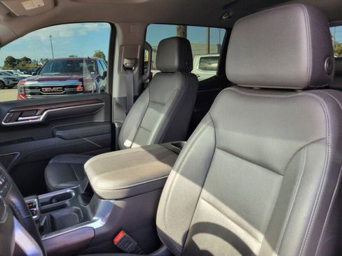 Used 2023 GMC Sierra 1500 SLT w/ SLT Premium Package image 12